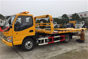 玉门哪里有拖车服务